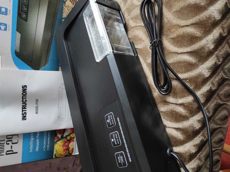 Упаковщик еды Вакууматор Р-290 домашній вакууматор
