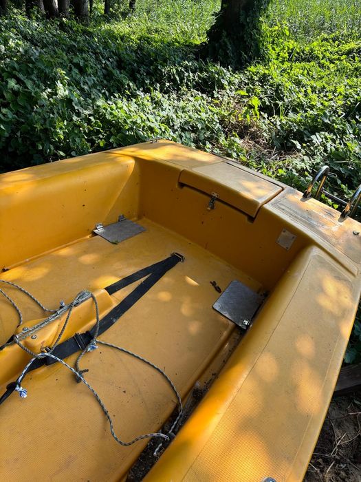 Na sprzedaż łódź, łódka, motorówka +przyczepka