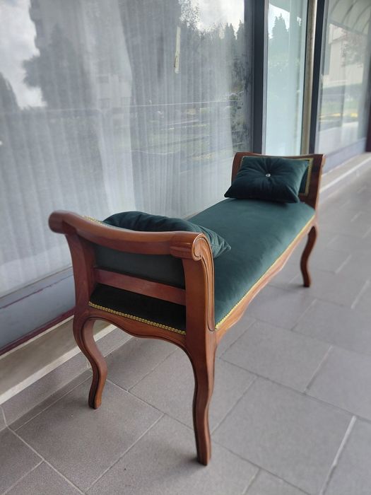 Banqueta estofada de novo