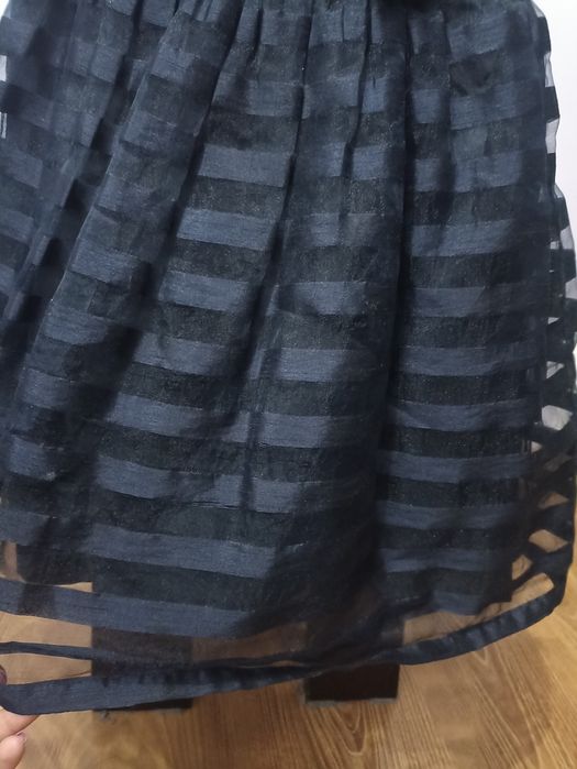 Granatowa sukienka w paski