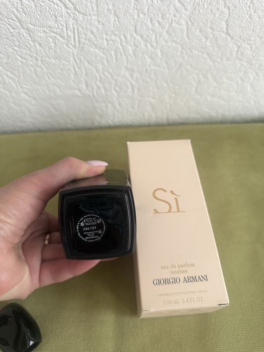 Парфуми Giorgio Armani Si