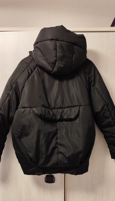 Об'ємна курточка oversize. Нова!
