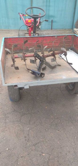 Продается мотоблок c прицепом.