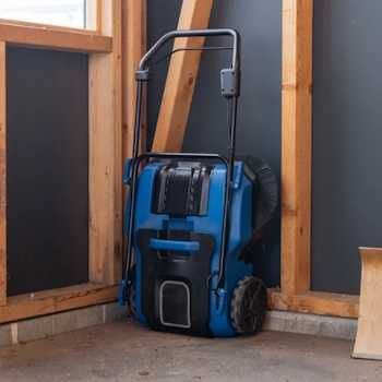 Акумуляторна прибиральна машина C-S610-X Scheppach