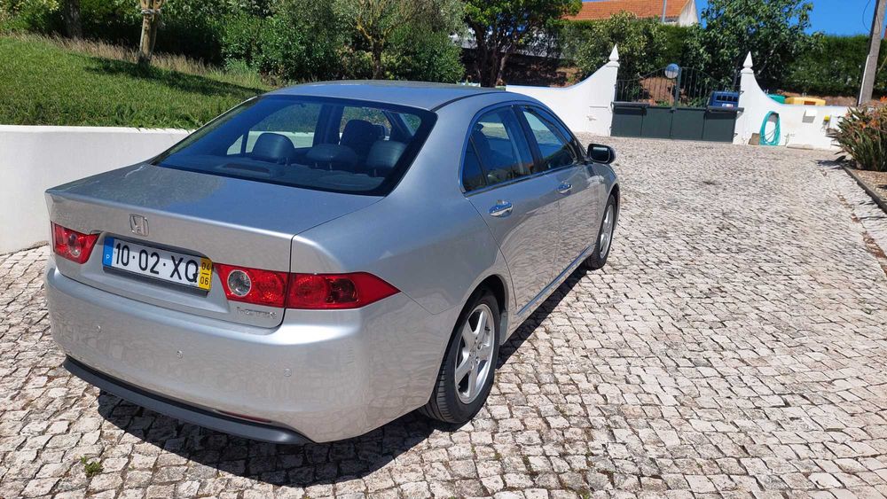 Honda Accord 2.2 i-DTEC de uso pessoal muito estimado