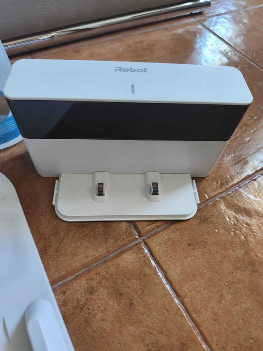 iRobot Braava Jet M6 Semi Novo