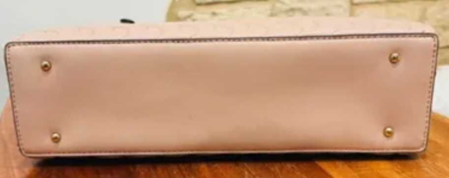 Mala Guess verdadeira nova c/ etiqueta