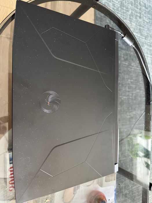 Ноутбук MSI Bravo 15 C7UDX