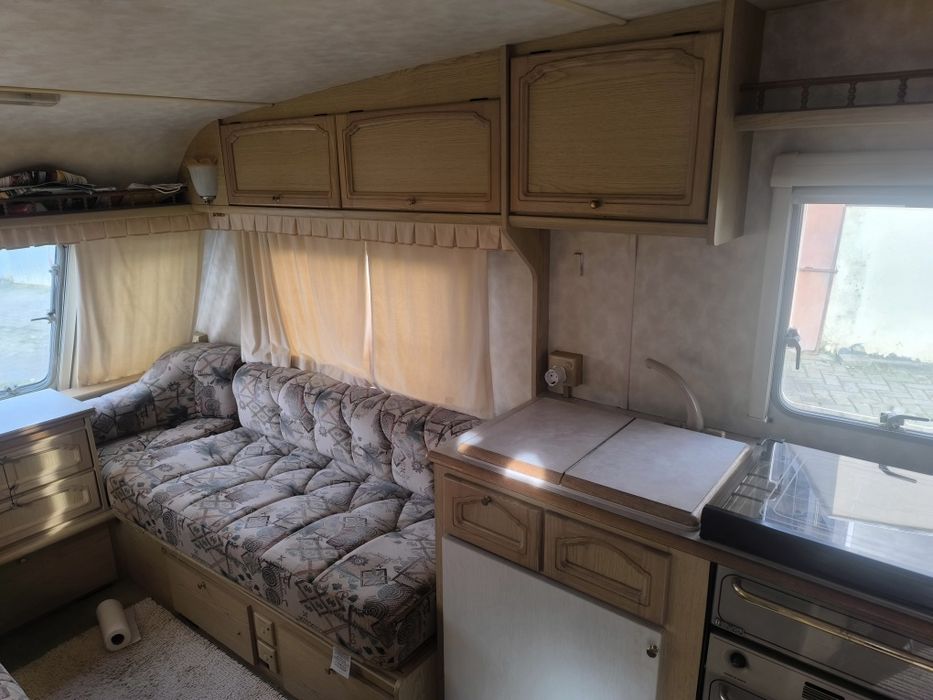 Caravana em muito bom estado