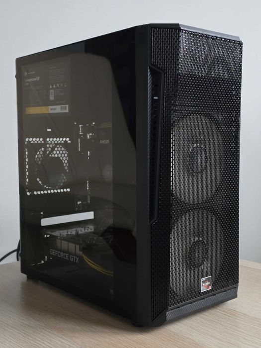 Komputer gamingowy (AMD Ryzen 3 3100, GTX 1650 Super, RAM 8GB, SSD)