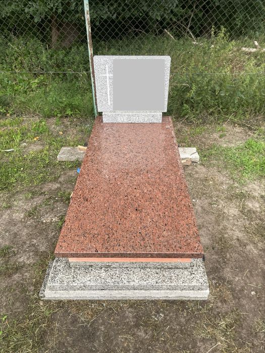 Sprzedam pomnik  nagrobek uzywany