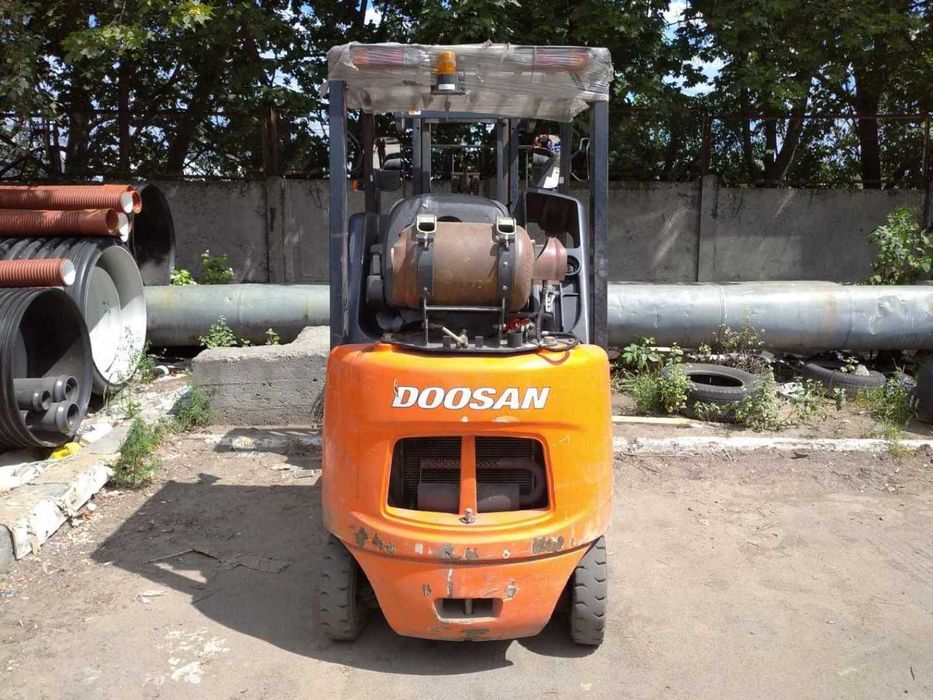 Аренда газового вилочного погрузчика б/у Doosan G15S-5 от 3 месяцев D4/12B