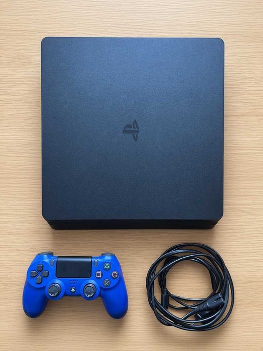 PS4 Slim 500GB CUH-2216A + oryginalny pad + Resident Evil 2