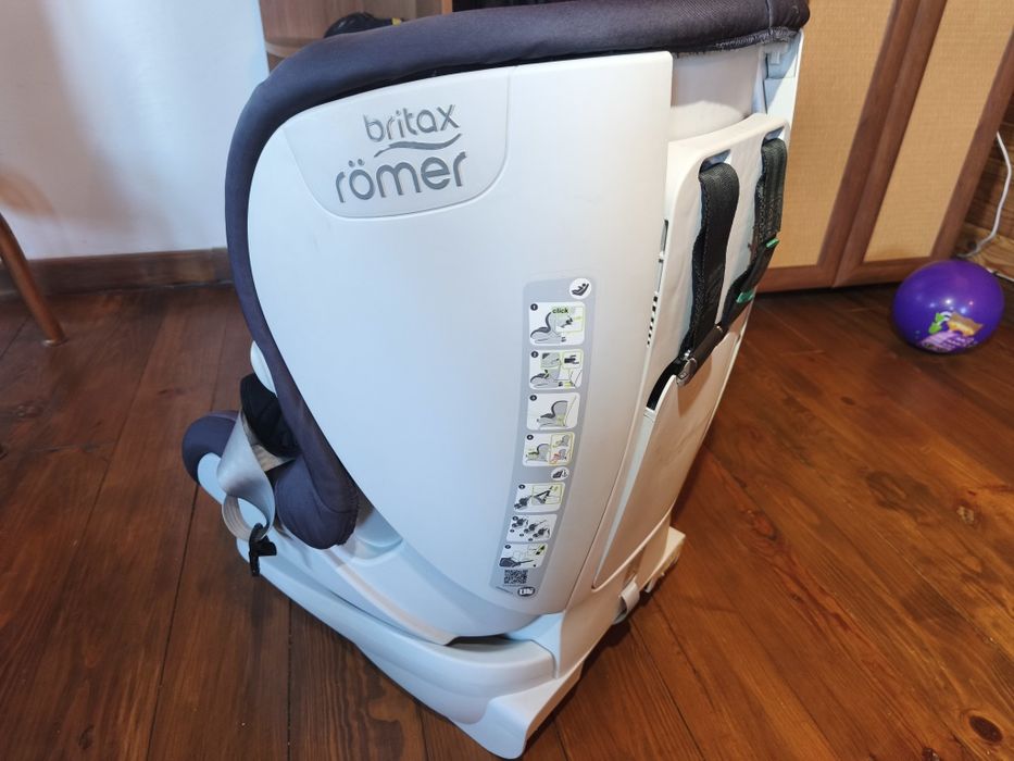 Britax Romer Trifix Stone Gray, isofix