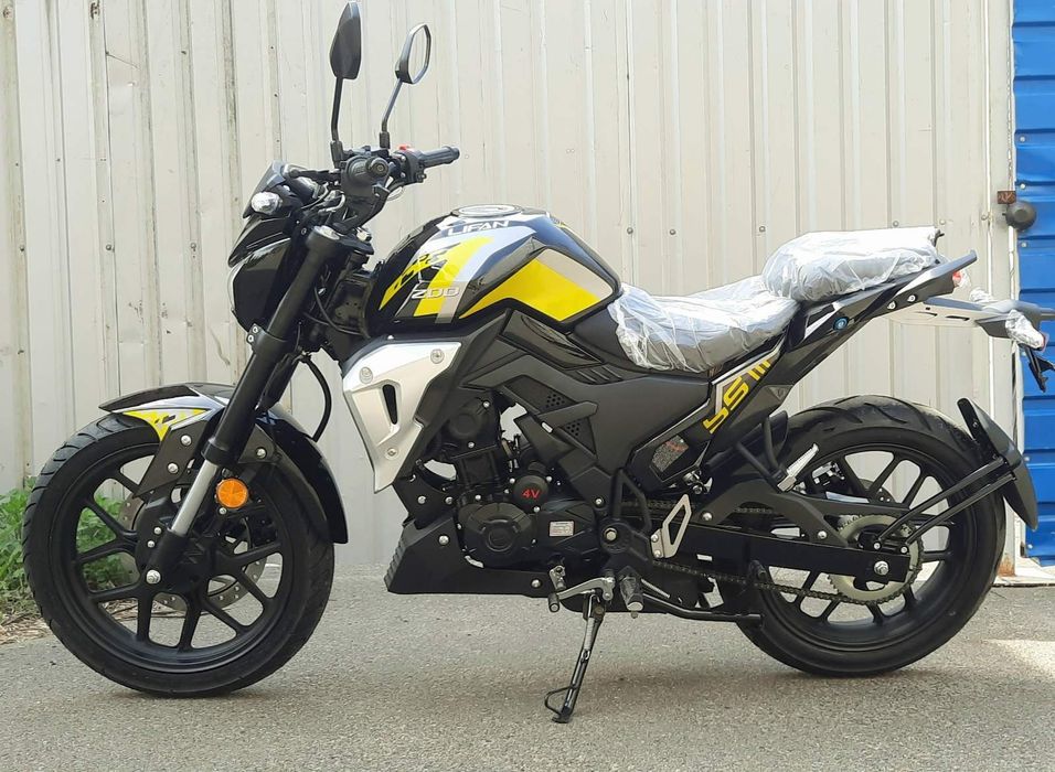 Мотоцикл Lifan SR220