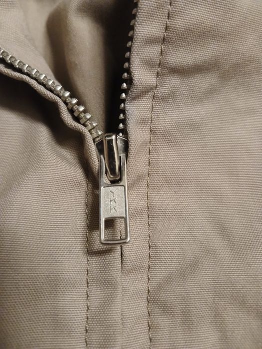 Продам бомбер GAP