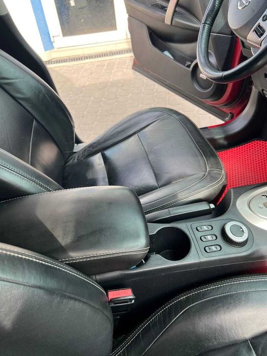Nissan Qashqai 2.0 бензин 2013 року