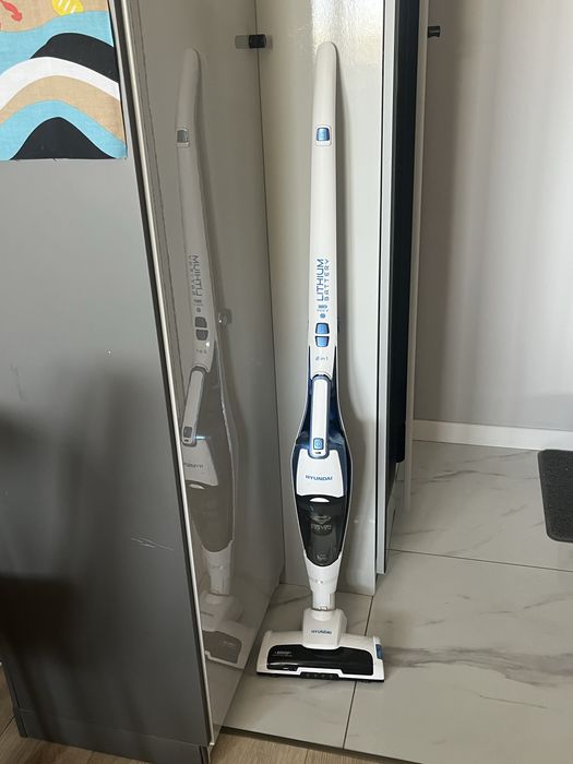 Odkurzacz bezprzedowodowy Hyundai VC914