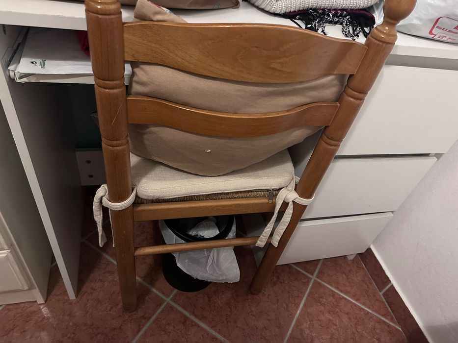 Secretaria branca com 3 gavetas