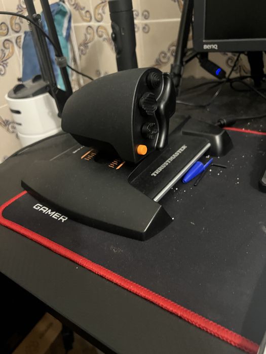 Kit Simulador de vôo Thrustmaster 16000 Hota