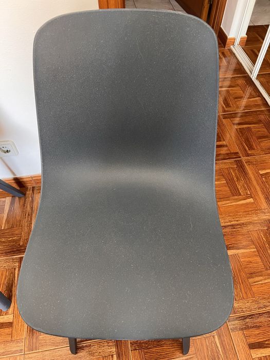 Cadeira azul 40€ cada