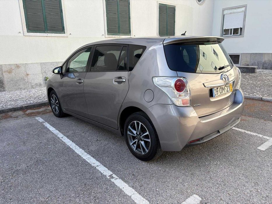 Toyota Verso 1.6 Diesel 7 Lugares
