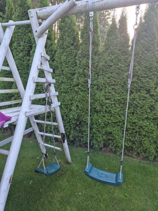 Huśtawki dziecięce