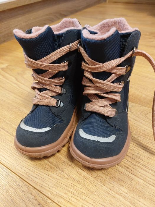 Buty zimowe Superfit, rozm. 24