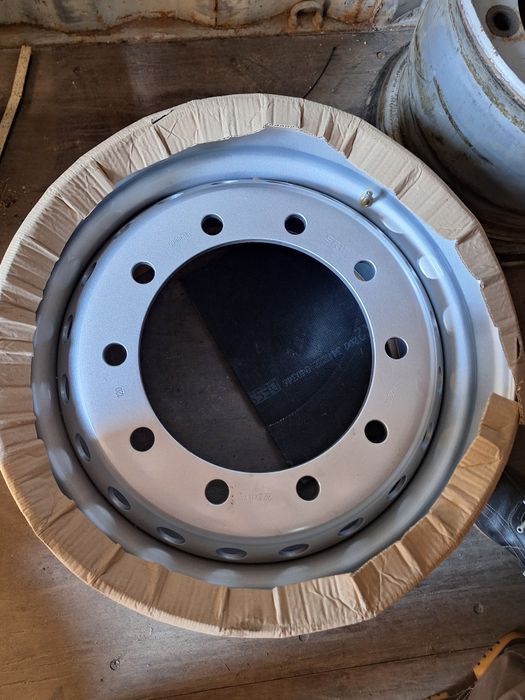 Felga stalowa naczepowa ET120 22.5x11.75 (tarcza)