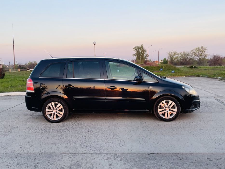 Продам Opel Zafira B 1.9TDI