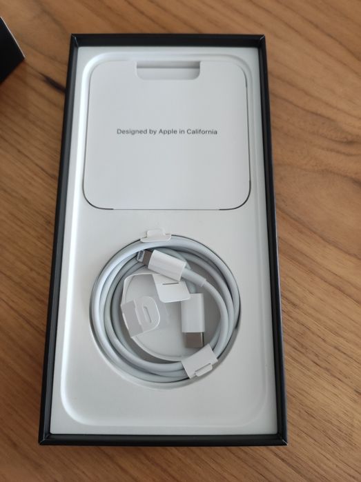 iPhone 13 pro max 256gb silver Grade B