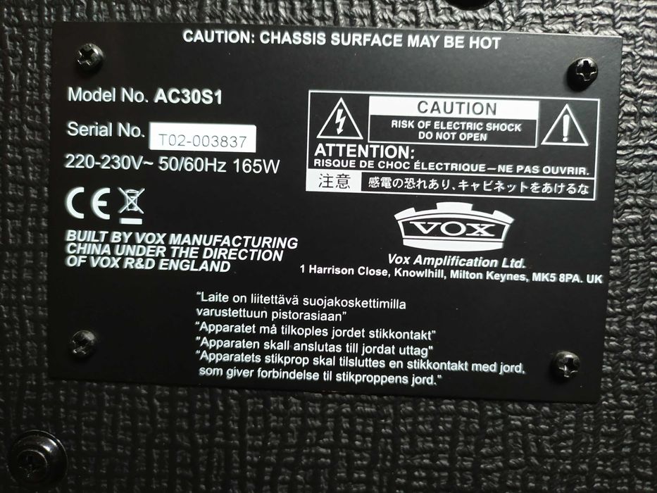 Amplificador a Válvulas Vox AC30 (NOVO)