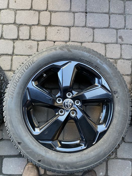 Koła Toyota rav4 V generacji 5x114,3 opony bridgestone