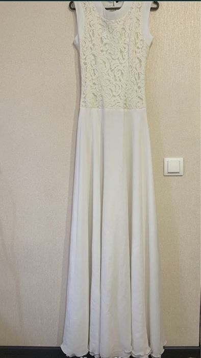 Весільна , вечірня сукня