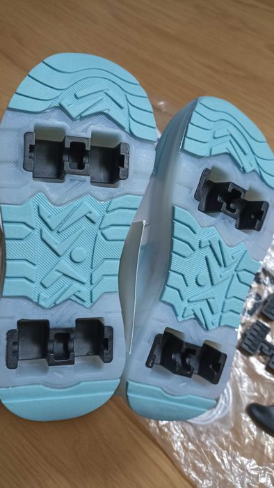 Nowe butorolki 34 buty na kółkach świecące