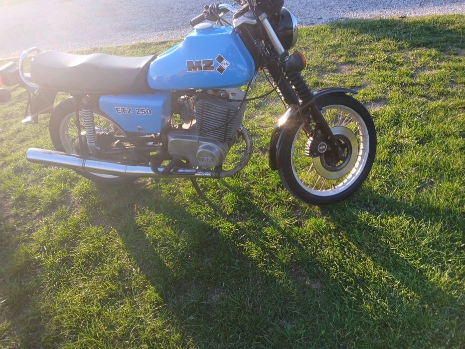 Witam.Sprzedam motocykl mz 250etz150mz125 etz251
