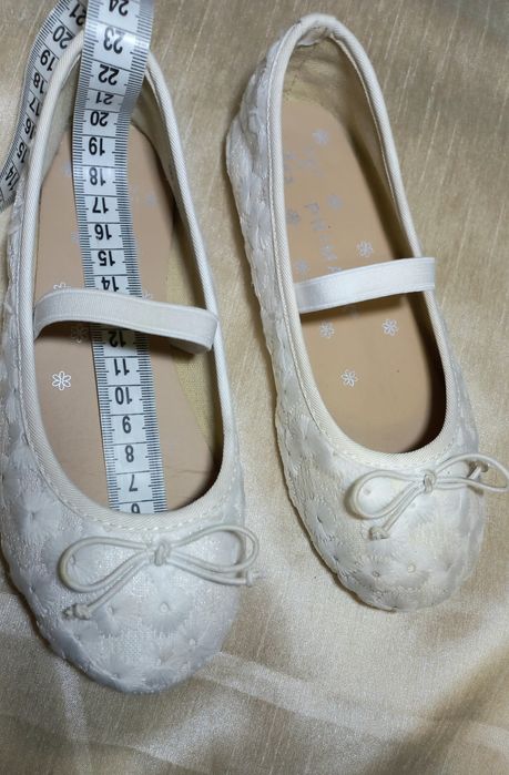Нарядні туфлі Primark 30-31 білі балетки дівчинка/девочка