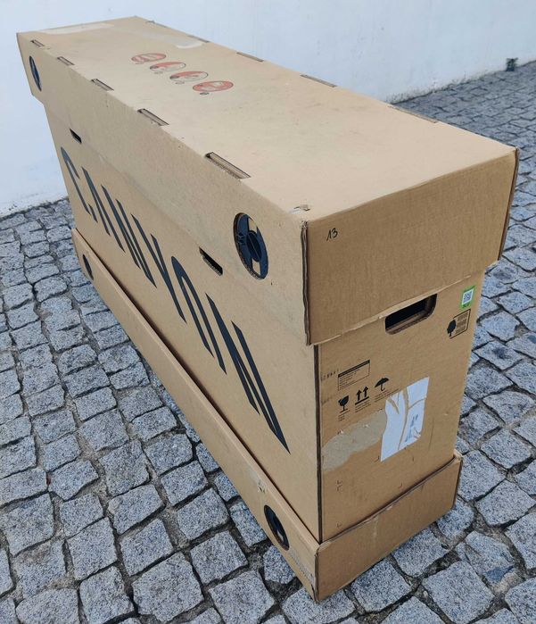 Caixa transportadora de bicicletas