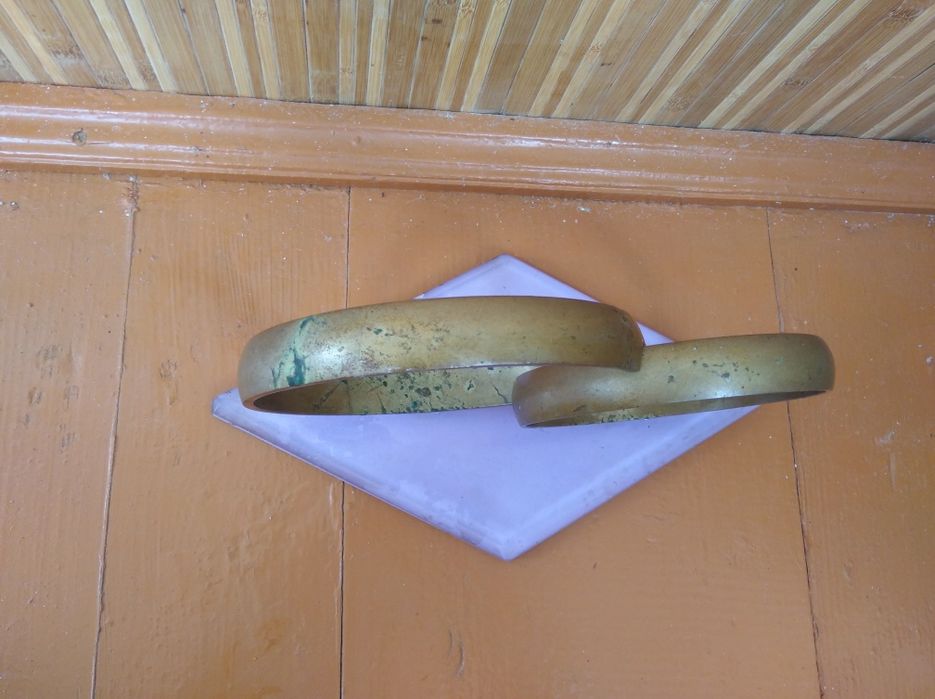 Весільні кольца на машину