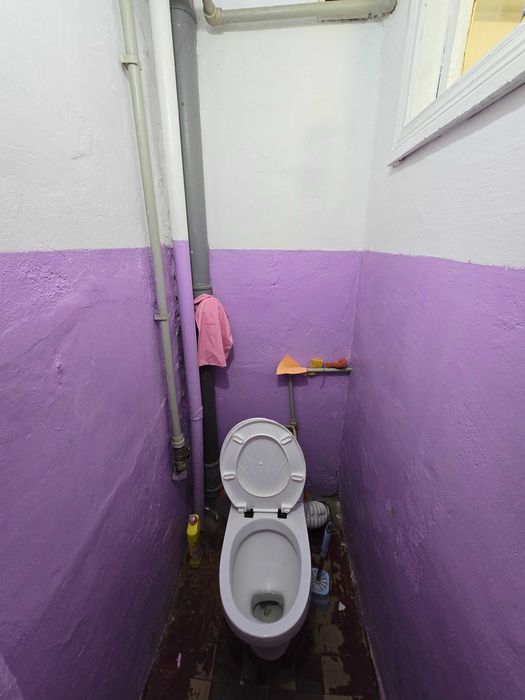 Здається кімн.в гуртожитку по вул.Антонова в р-ні Замостя,читайте опис