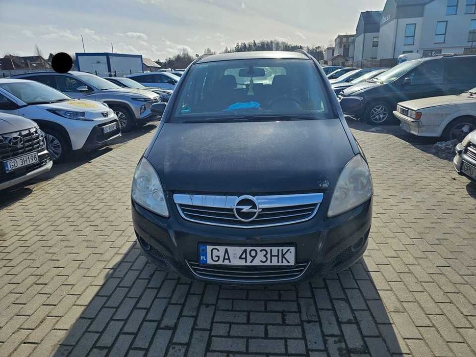 Opel Zafira B 2008r/1.9diesel/120KM/7osobowa/pt do września/hak/