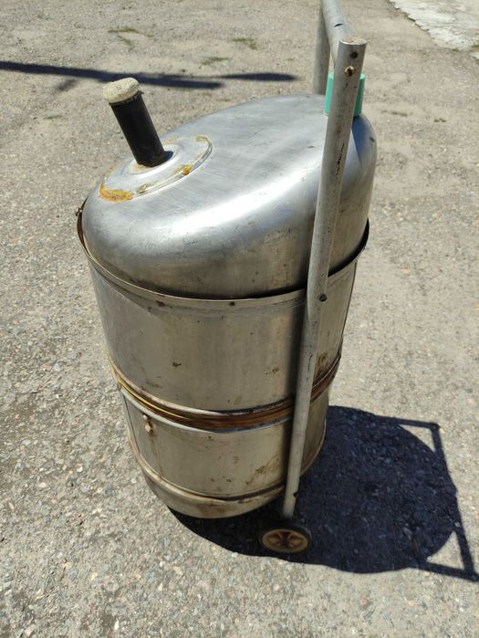 Бак из нержавейки передвижной