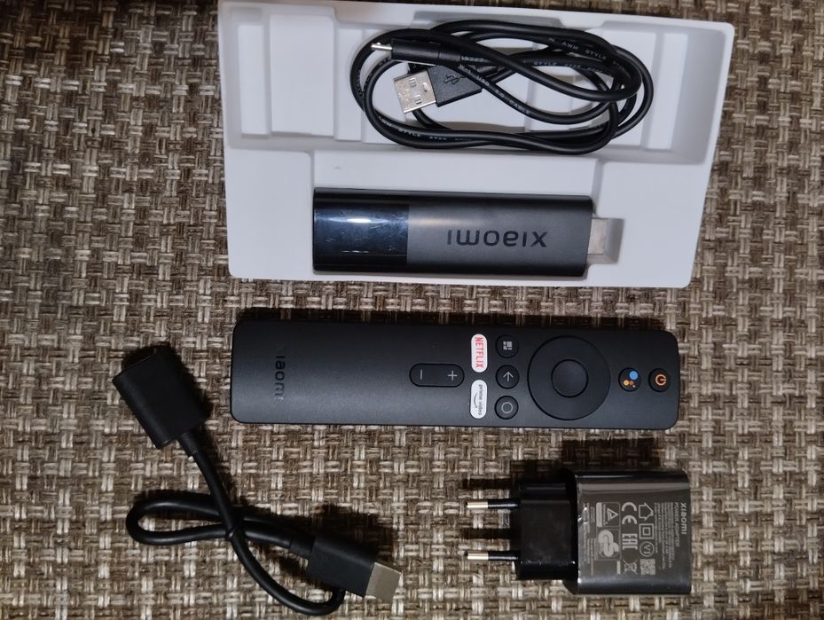 Медіа плеєр Xiaomi Smart TV Stick 4K