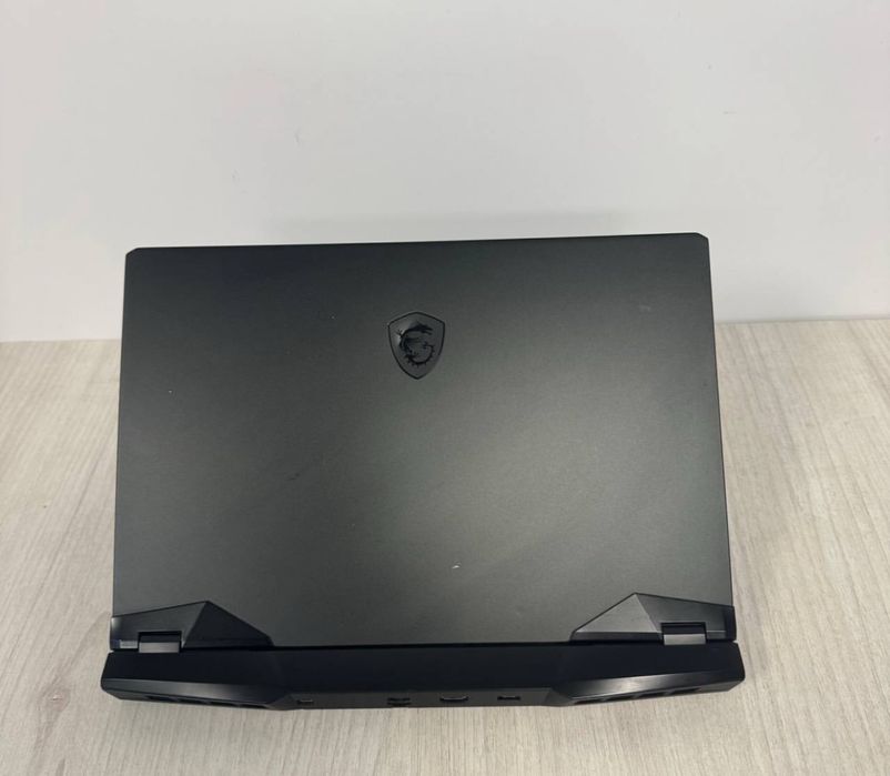 MSI GP66 Leopard 11UH 15.6 дюйма rtx 3080 состояние 10/10 торг