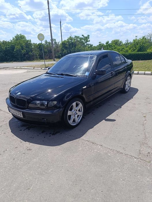 Продам BMW 2001г