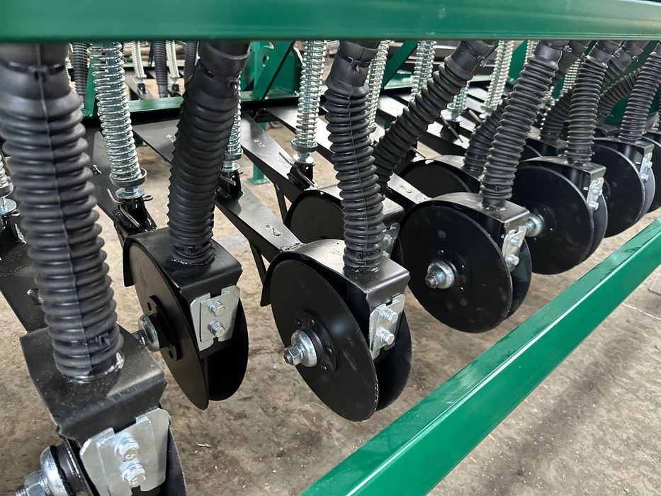 Сівалка Зернова навісна GNOM сеялка зерновая навесная 1,8-2,4м