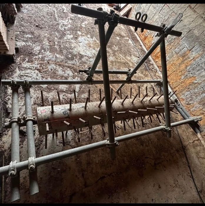 Alfaia partir/desfazer torrões