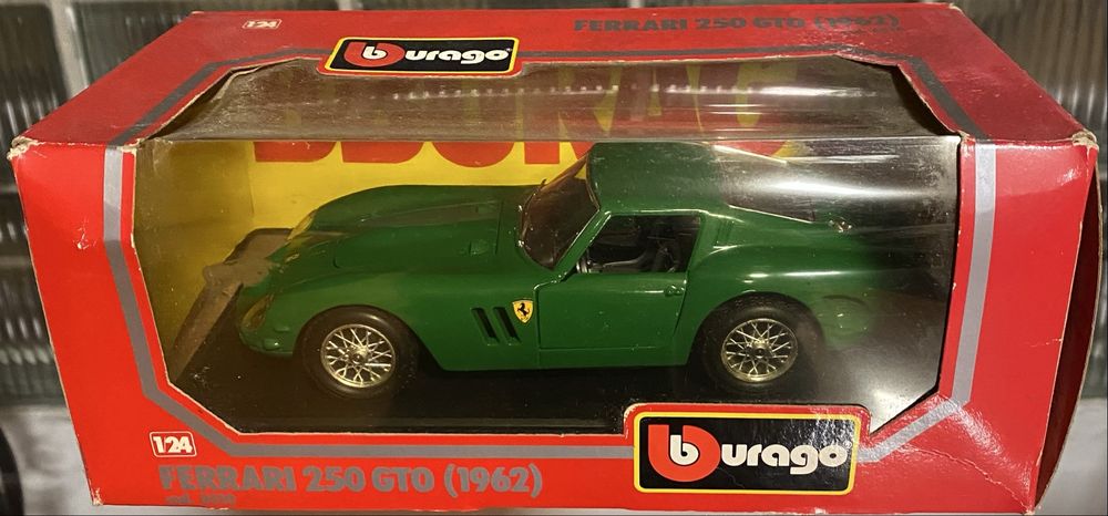 Carros miniatura Burago e Majorette 1/24