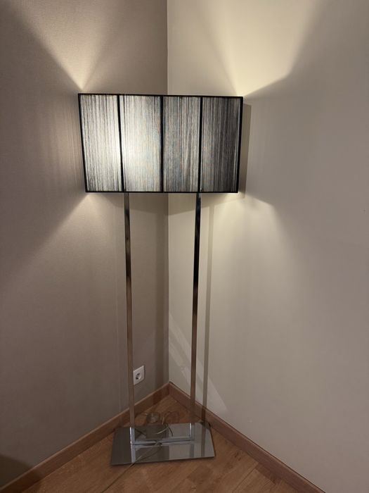 Candeeiro de Pé | Peça de Desing