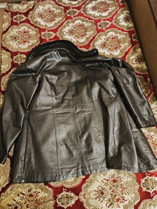 Дублёнка женская размер 52, длина 73, EYMBORG . Отлич. сост б.у.